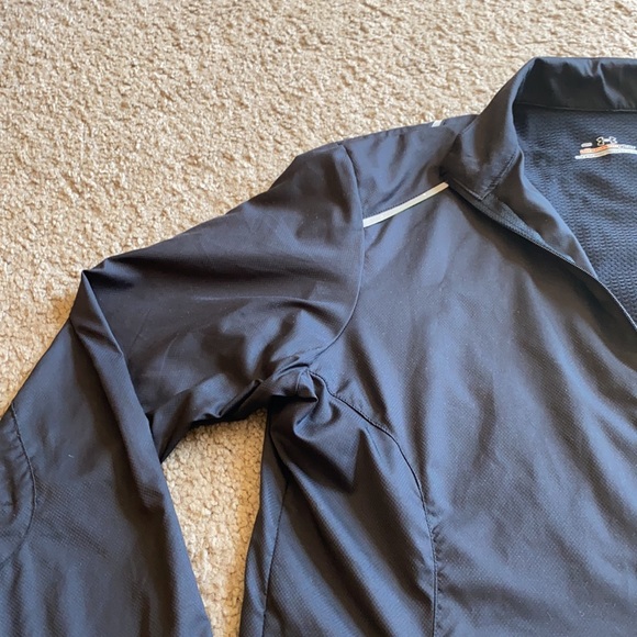 Under Armour Light Weight All Season Jacket - Picture 5 of 8